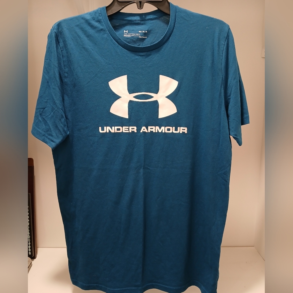 Under Armour Tshirt